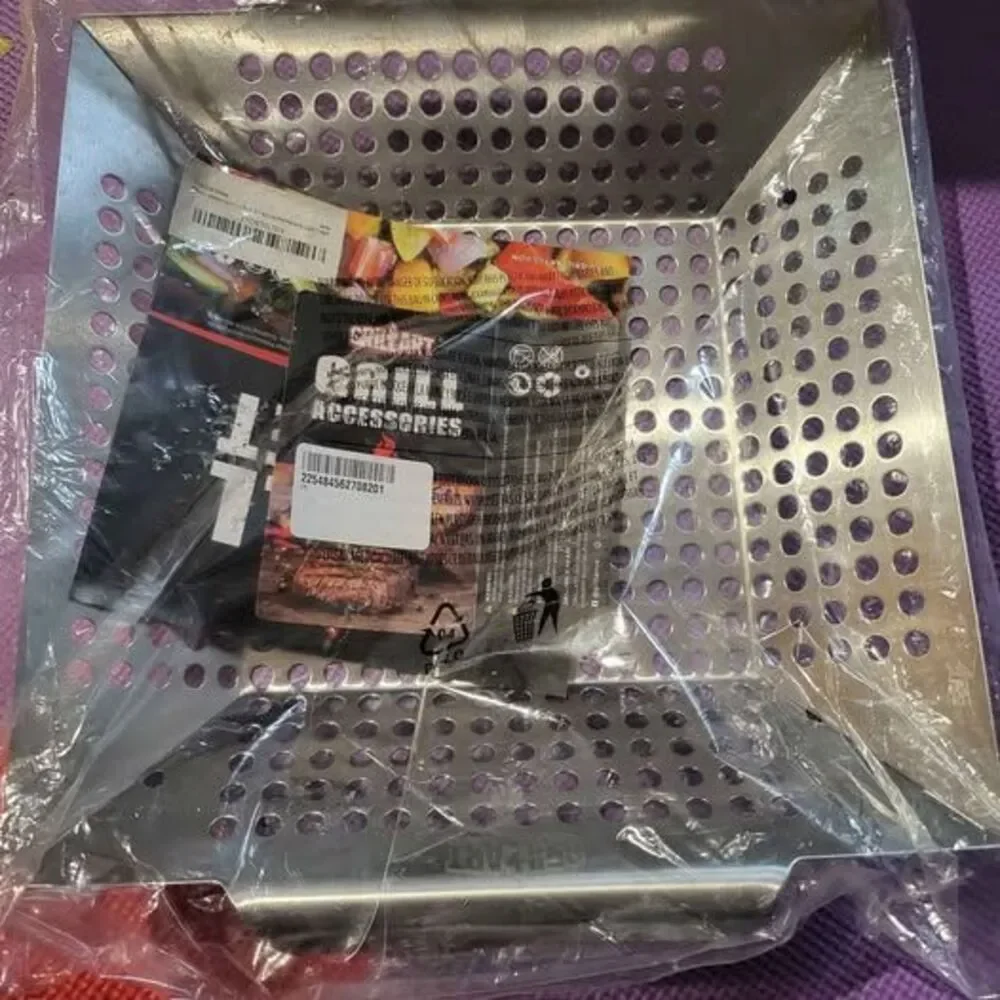 Grill Basket for Vegetables & Meat – Large Grill Wok/Pan - Heavy Duty Stainless